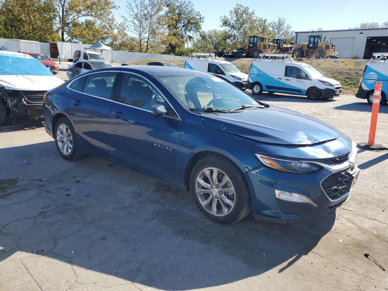 2019 Chevrolet Malibu Lt - Image 4