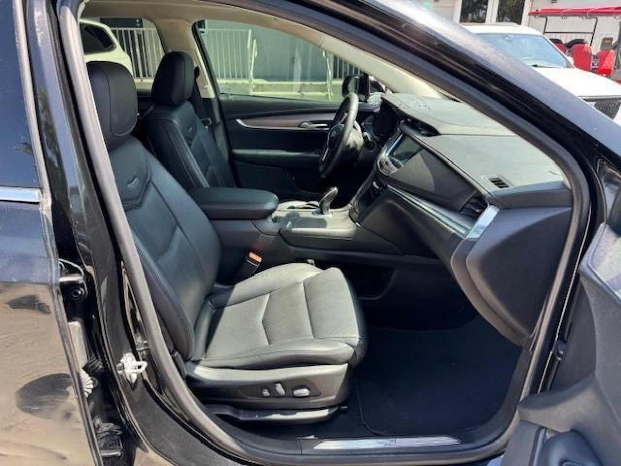 2018 Cadillac Xt5 Premium Luxury - Image 7