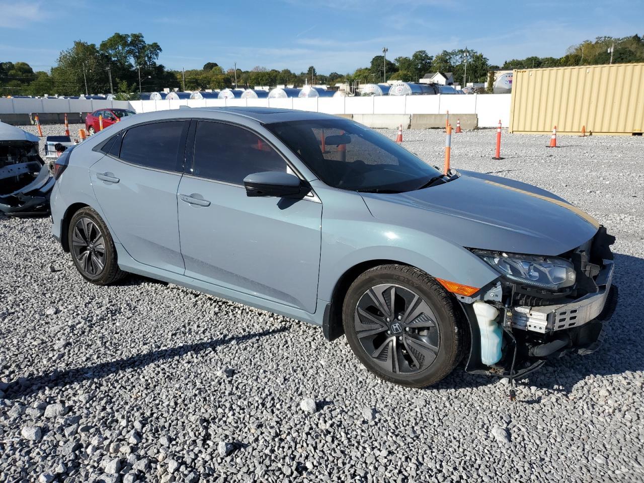 2017 Honda Civic Ex - Image 4