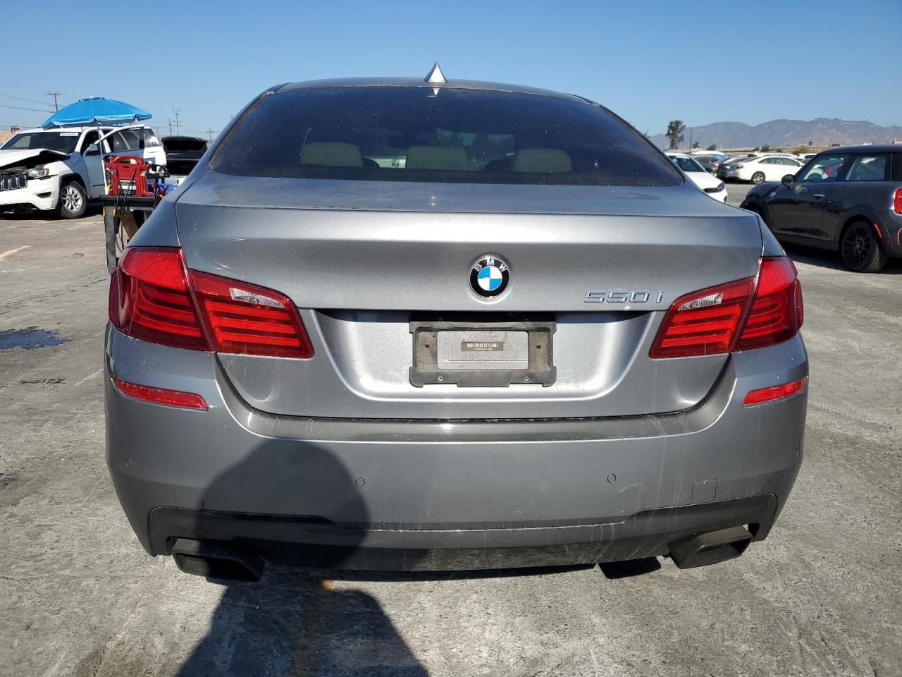 2012 BMW 550 I - Фото 6