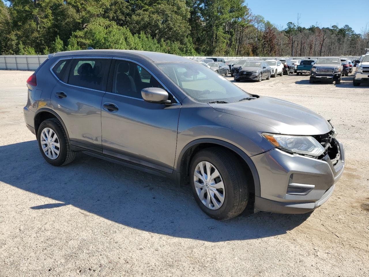 2019 Nissan Rogue - Image 4