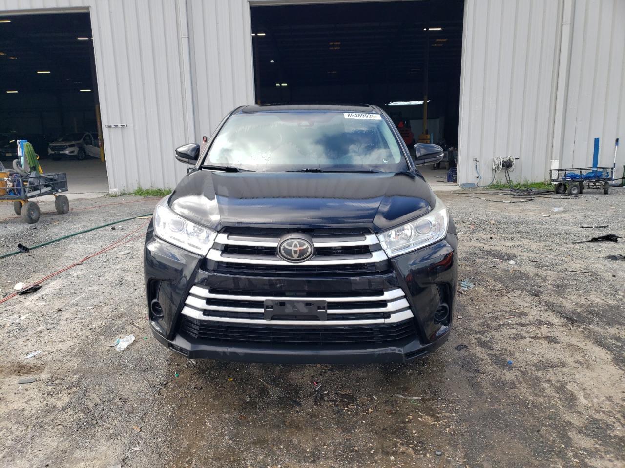 2018 Toyota Highlander Le - Фото 5