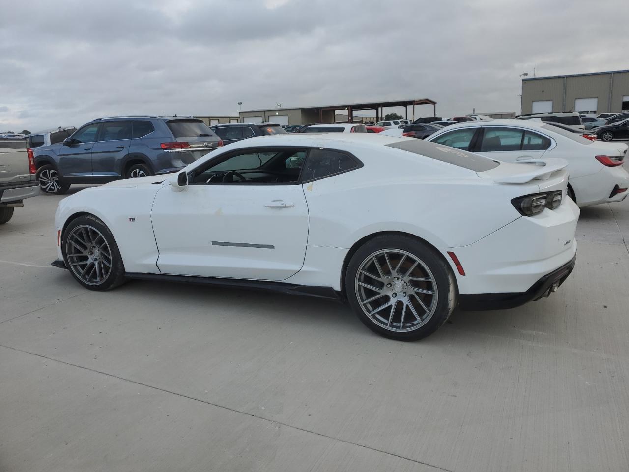 2019 Chevrolet Camaro Ss - Фото 2
