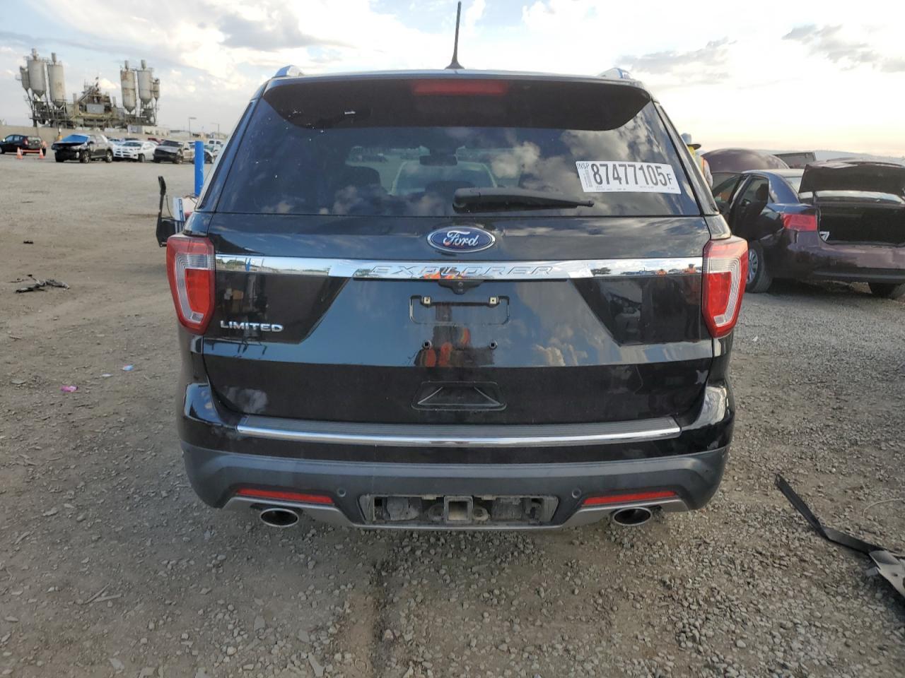 2019 Ford Explorer Limited - Image 6