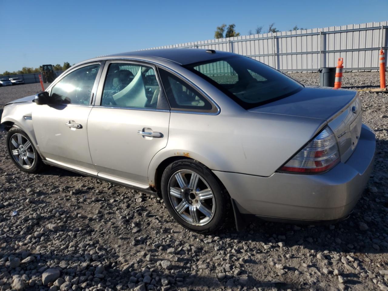 2008 Ford Taurus Limited - Фото 2