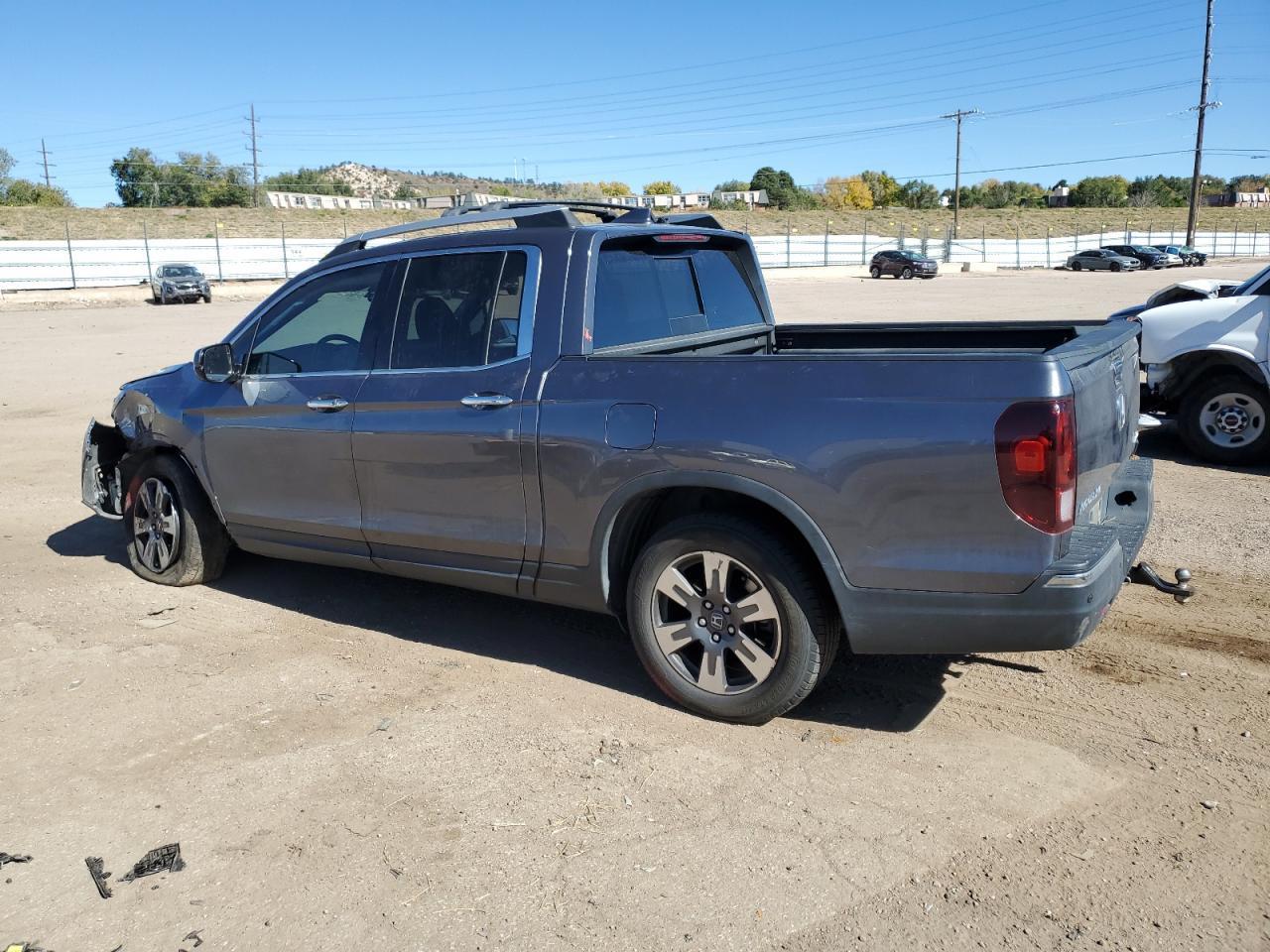 2017 Honda Ridgeline Rtl - Image 2