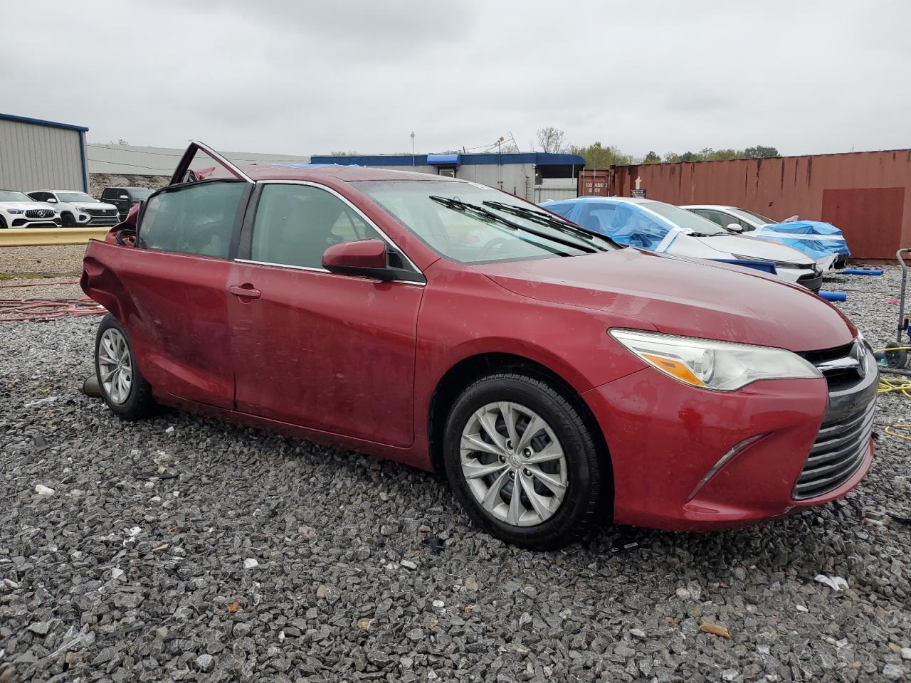2015 Toyota Camry Le - Image 4