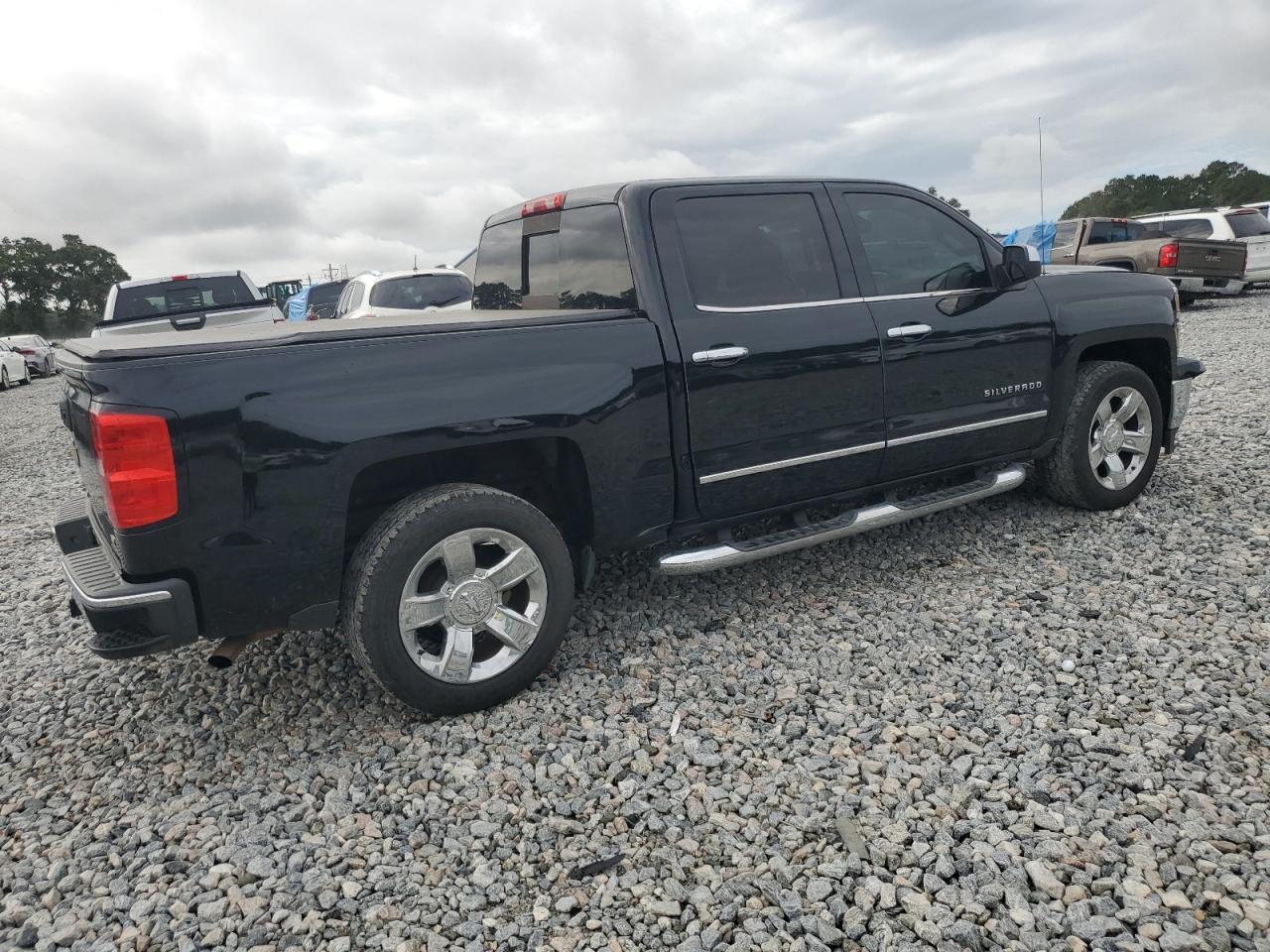 2015 Chevrolet Silverado C1500 Ltz - Image 3