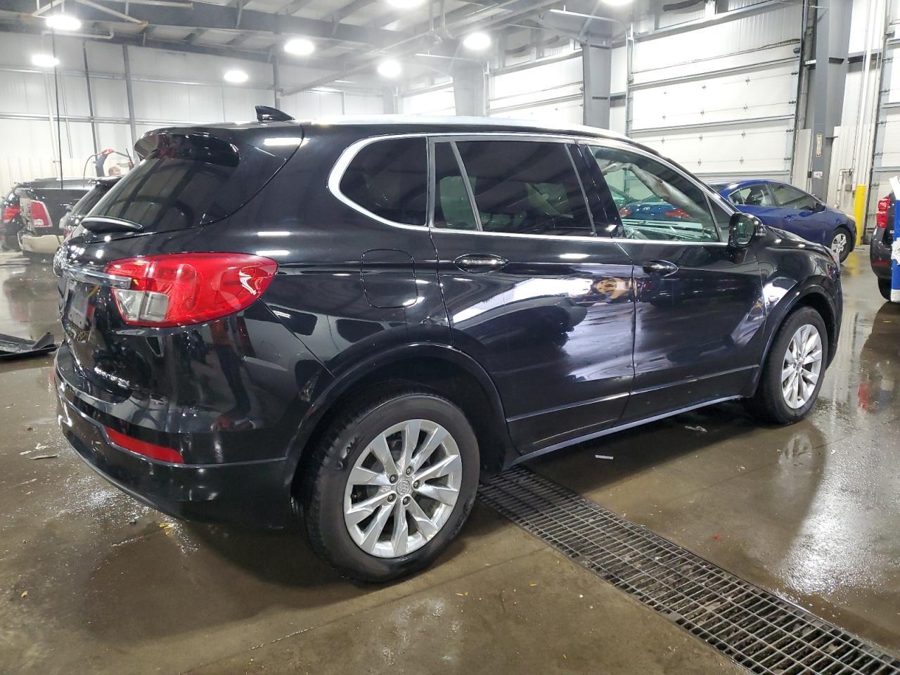 2018 Buick Envision Essence - Image 3