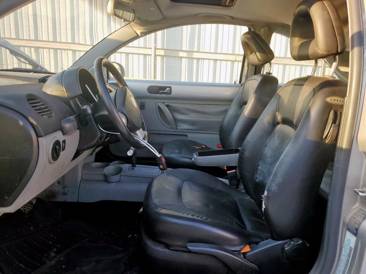 2001 Volkswagen New Beetle Gls - Фото 7