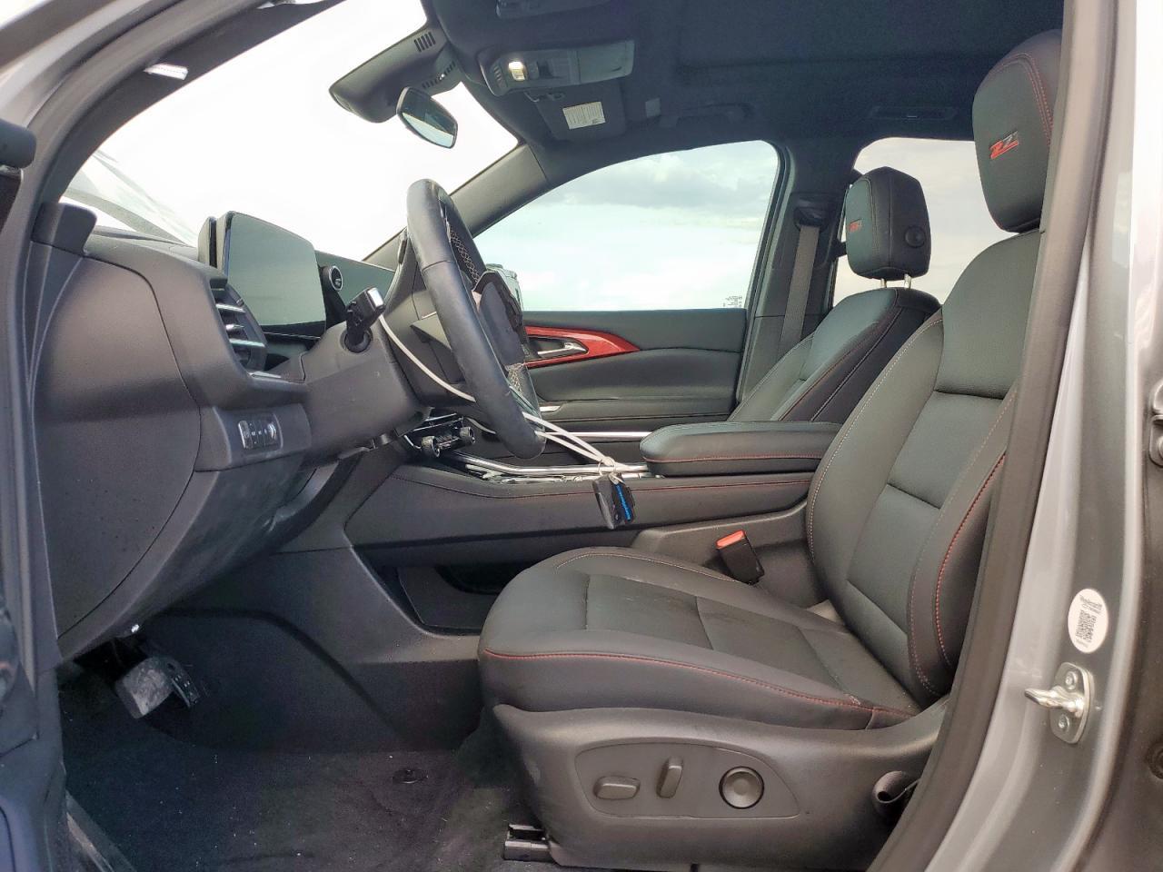 2025 Chevrolet Traverse Z71 - Фото 7