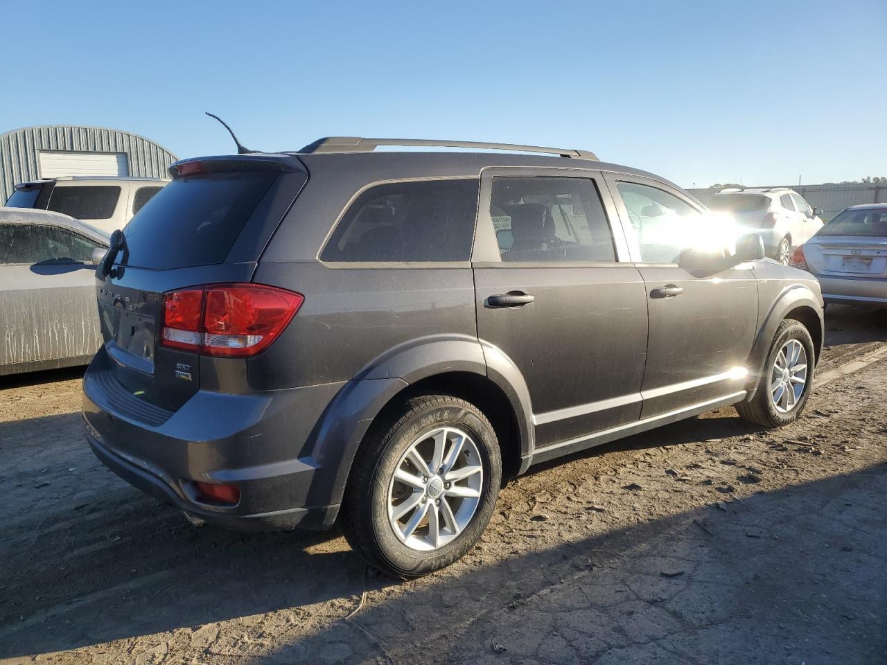 2017 Dodge Journey Sxt - Image 3