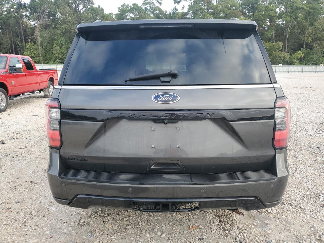 2020 Ford Expedition Limited - Image 6