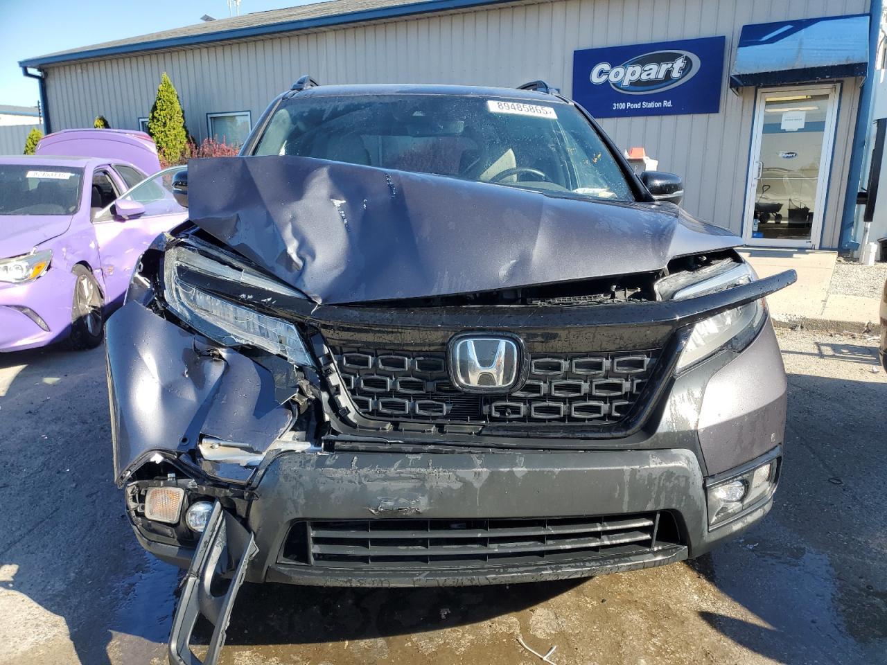 2019 Honda Passport Touring - Image 5