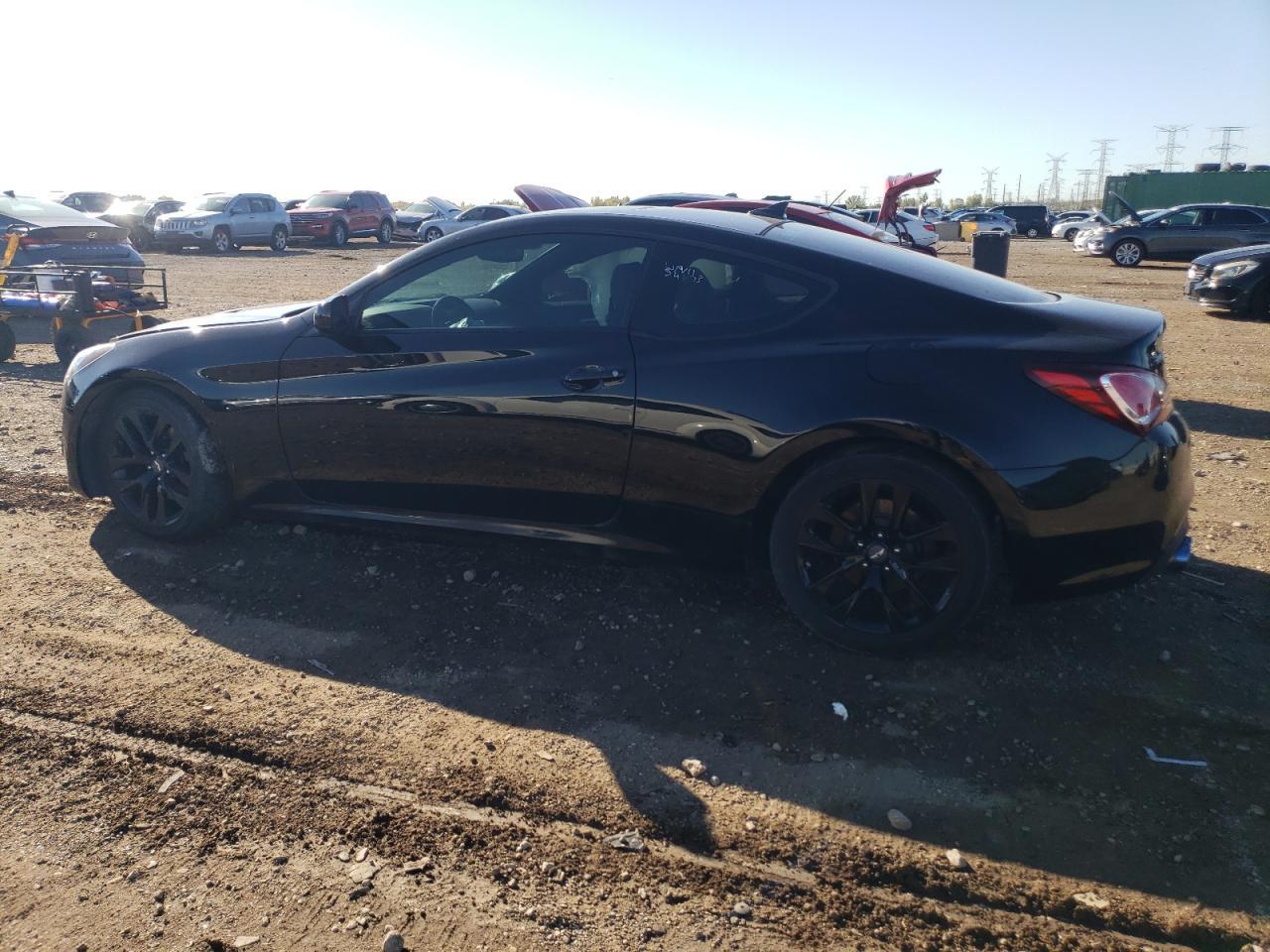 2013 Hyundai Genesis Coupe 2.0T - Фото 2