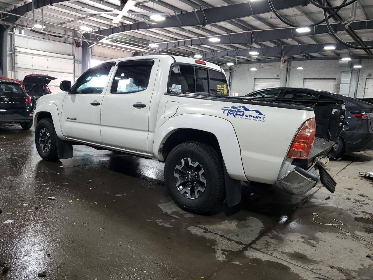 2009 Toyota Tacoma Double Cab - Фото 2