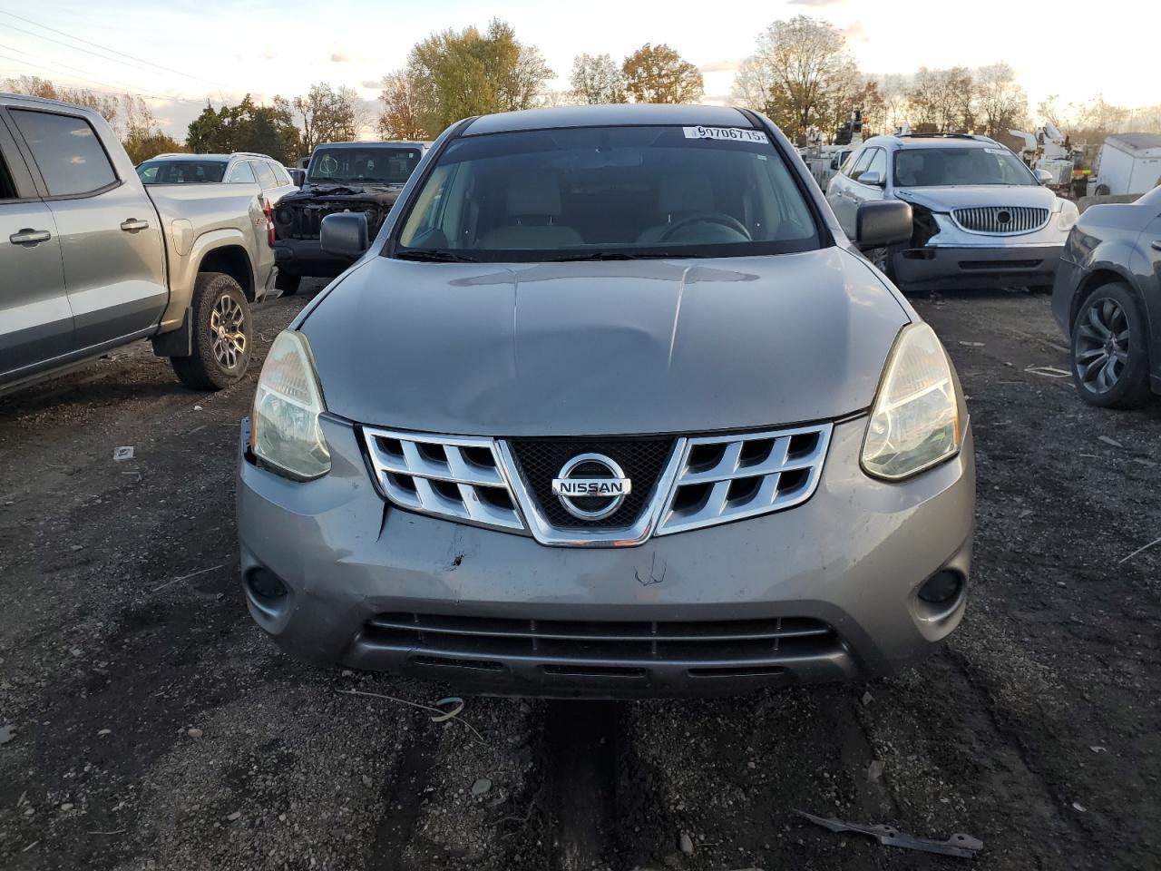 2013 Nissan Rogue S - Фото 5