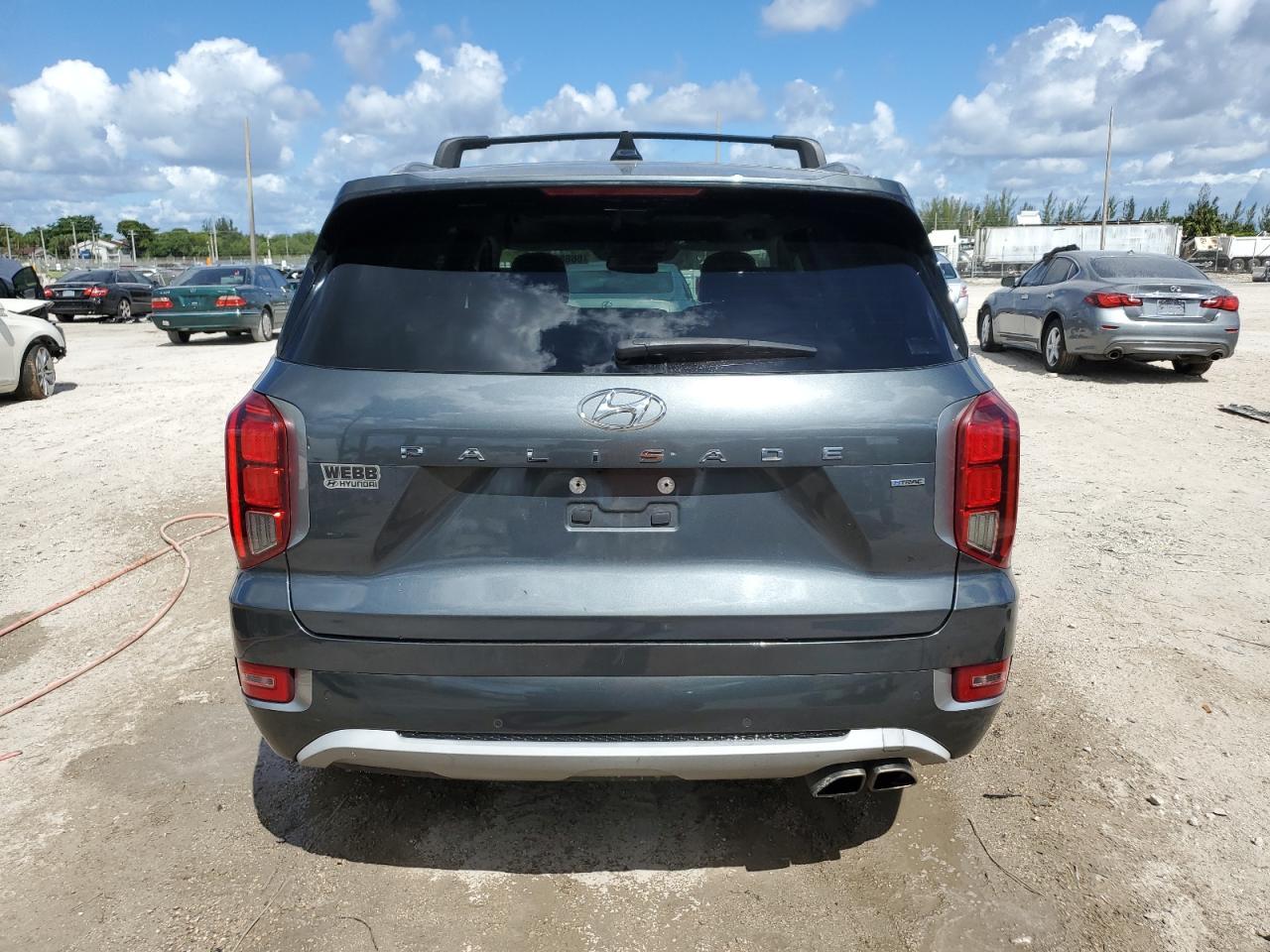 2022 Hyundai Palisade Limited - Image 6