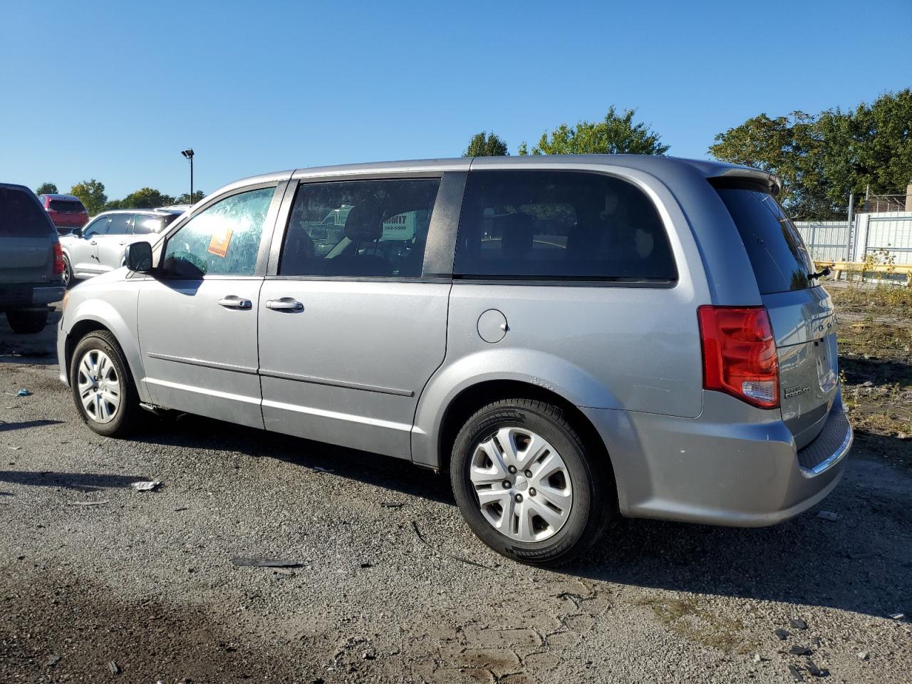 2015 Dodge Grand Caravan Se - Фото 2