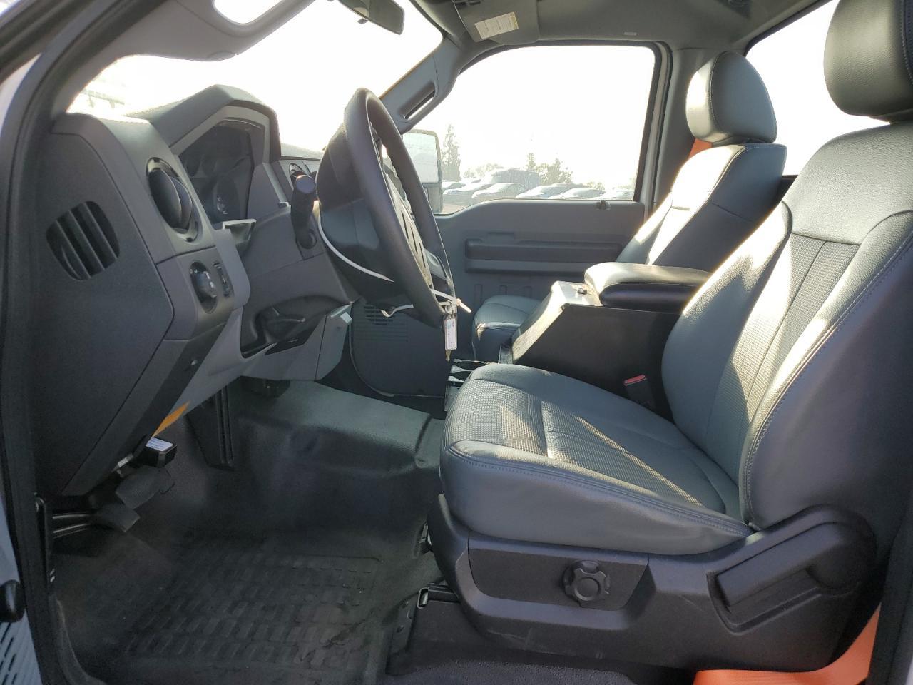 2013 Ford F250 Super Duty - Фото 7