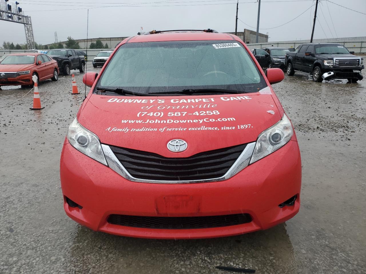 2014 Toyota Sienna Le - Фото 5