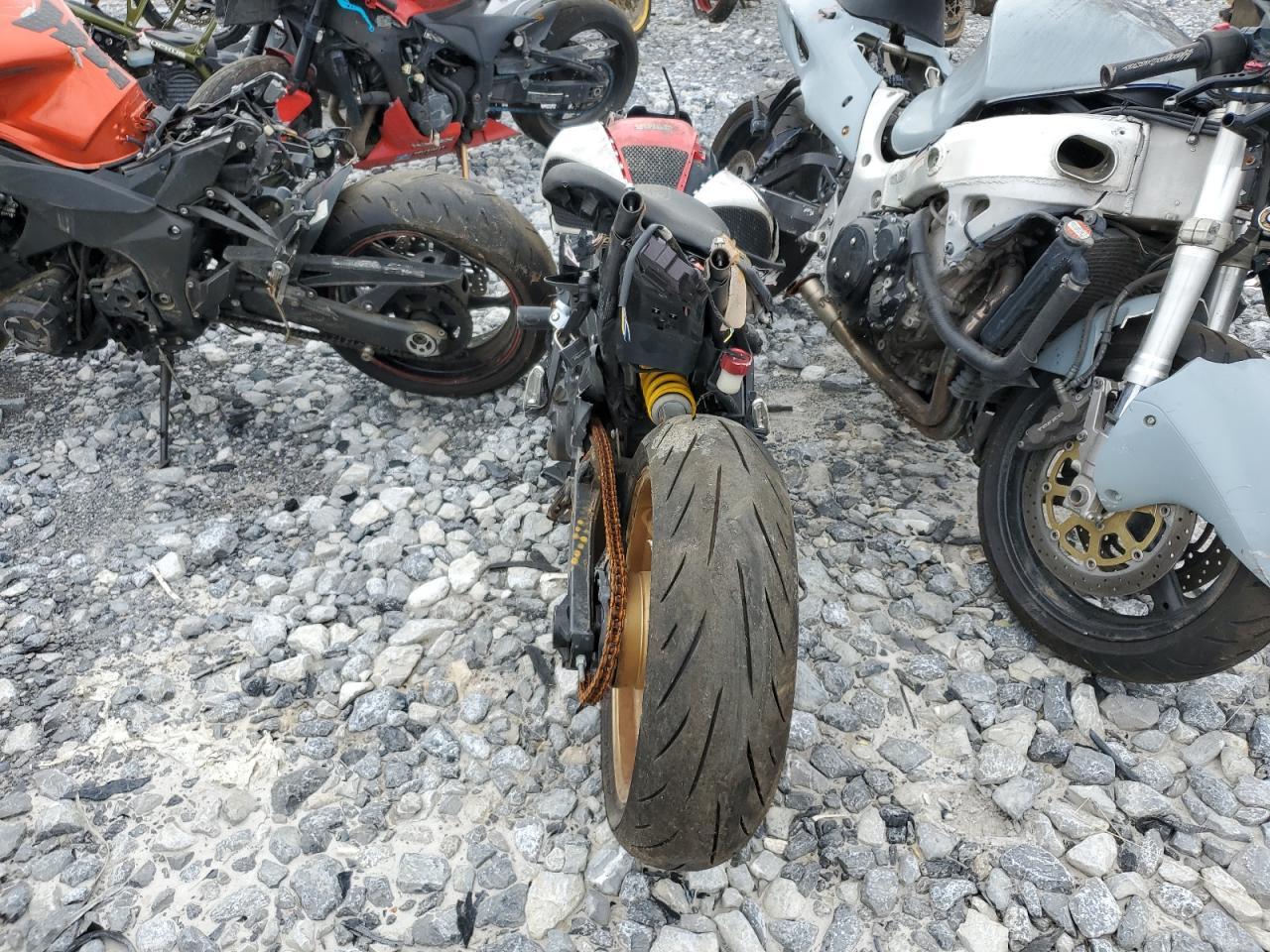 2022 Yamaha Yzfr7 - Фото 4