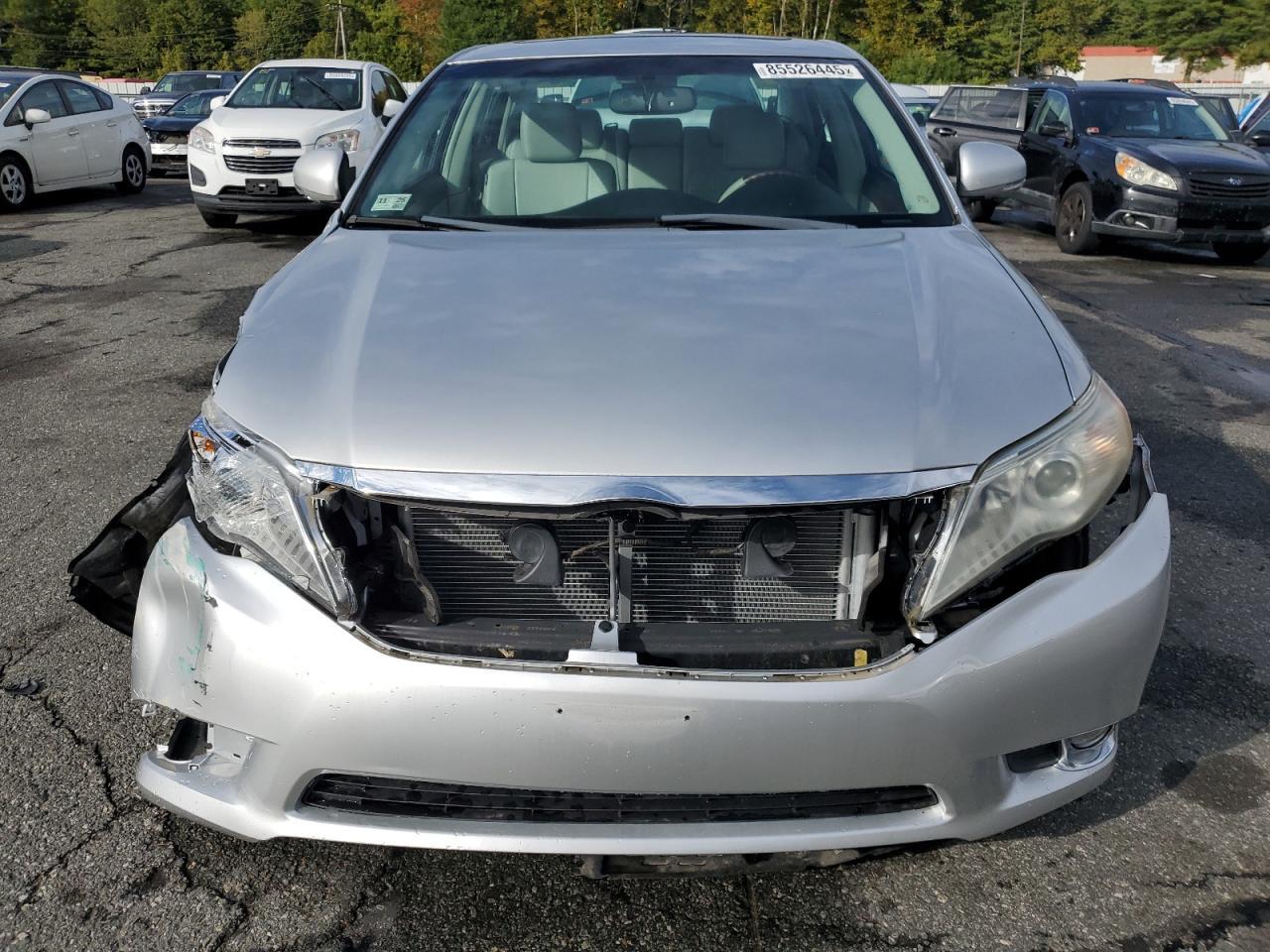 2011 Toyota Avalon Base - Фото 5