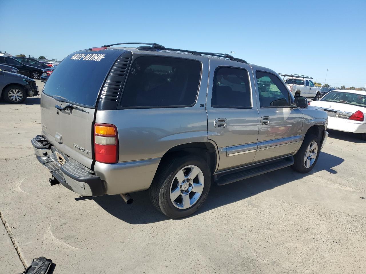 2002 Chevrolet Tahoe K1500 - Image 3