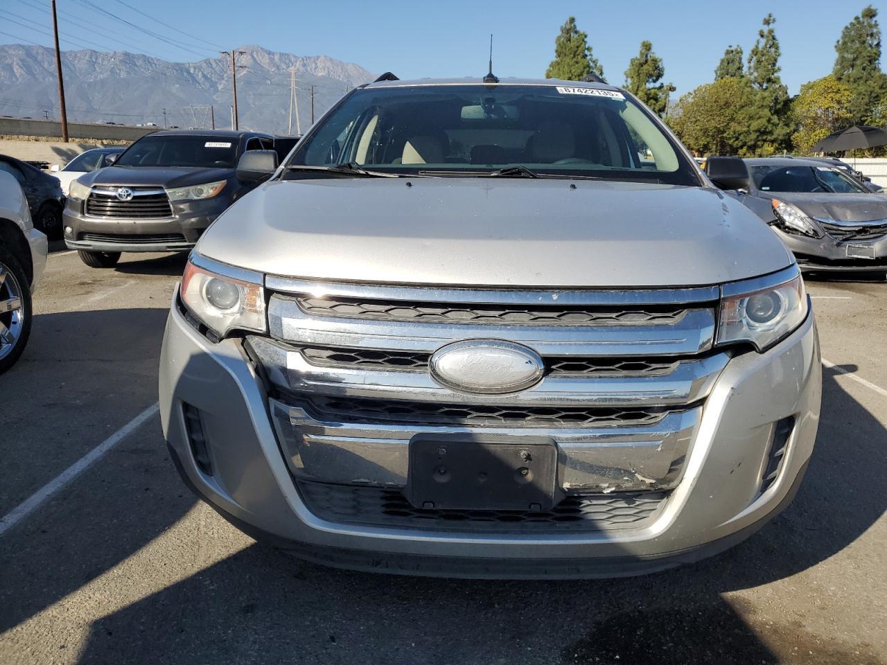 2013 Ford Edge Se - Image 5