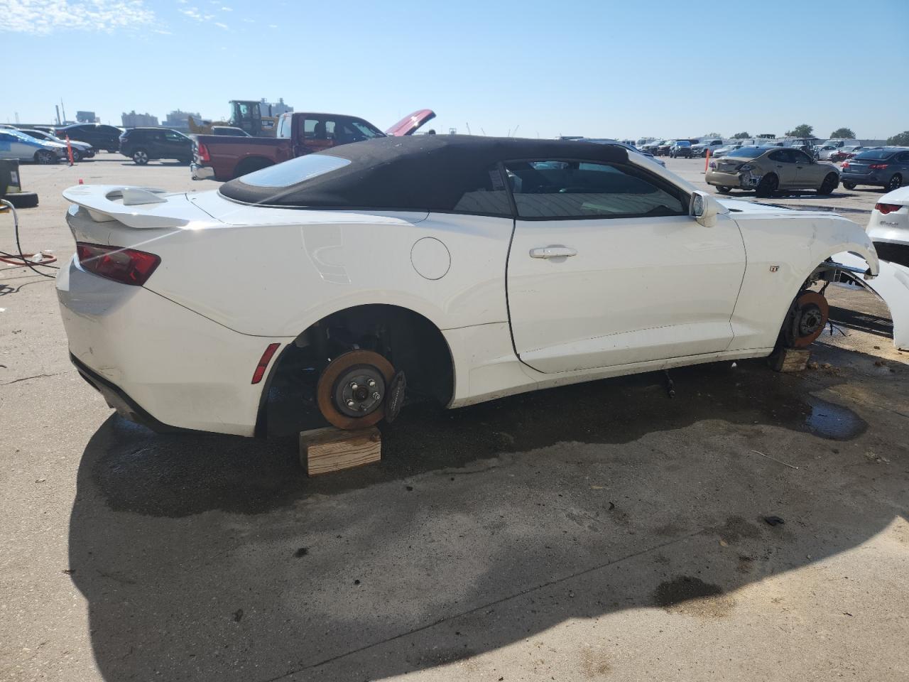 2017 Chevrolet Camaro Ss - Image 3