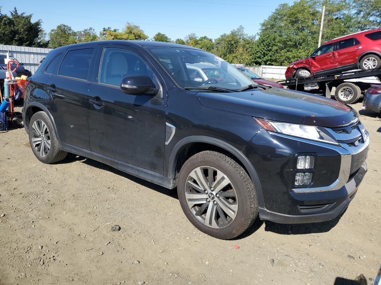 2020 Mitsubishi Outlander Sport Se - Фото 4