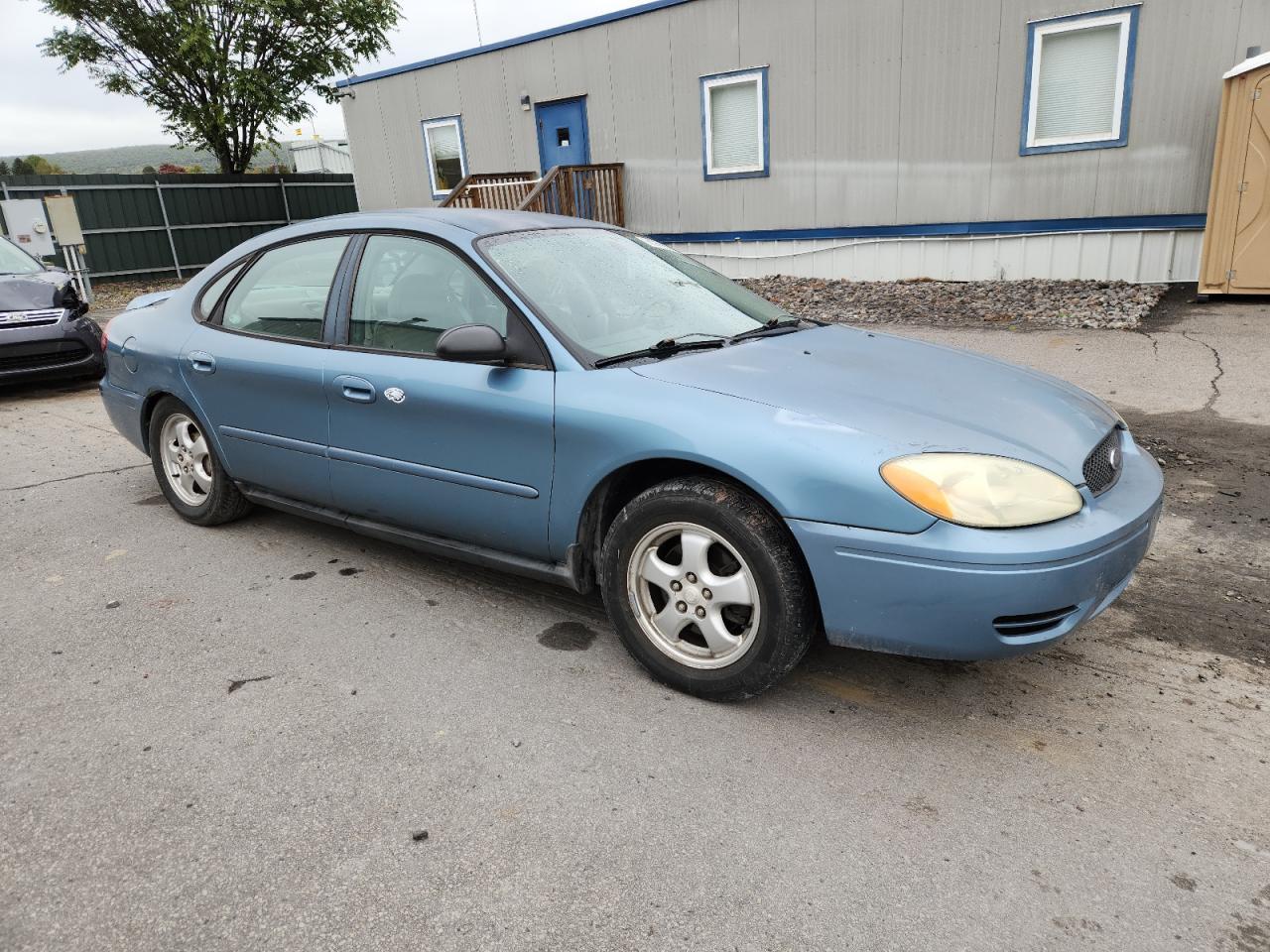 2005 Ford Taurus Se - Image 4