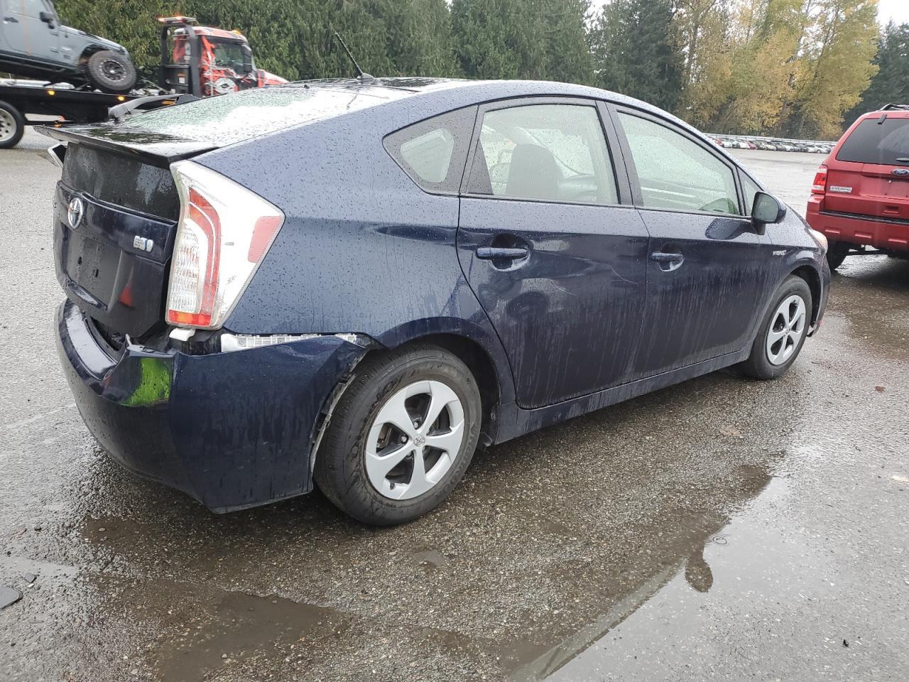 2015 Toyota Prius - Image 3