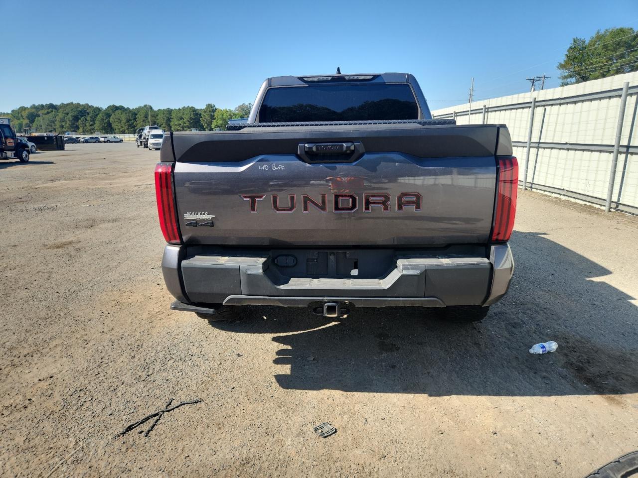 2023 Toyota Tundra Crewmax Sr - Image 6
