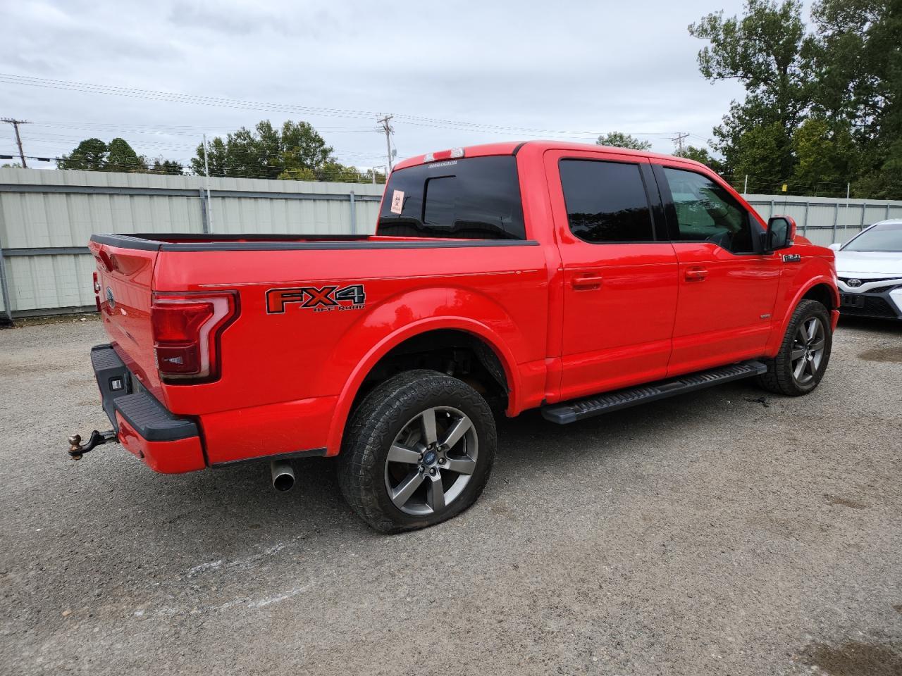 2015 Ford F150 Supercrew - Фото 3