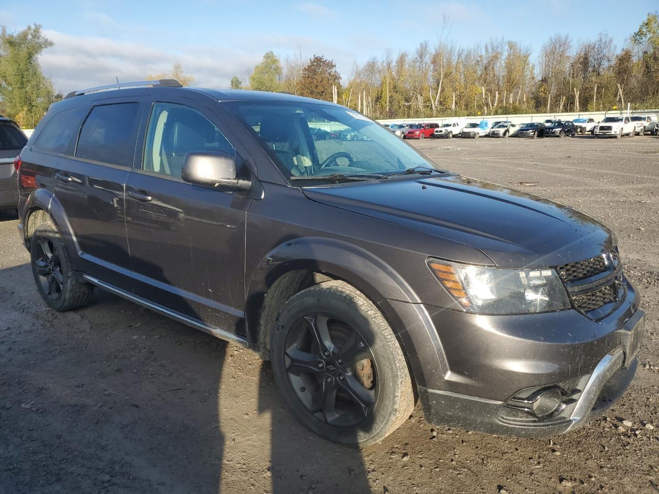 2018 Dodge Journey Crossroad - Image 4