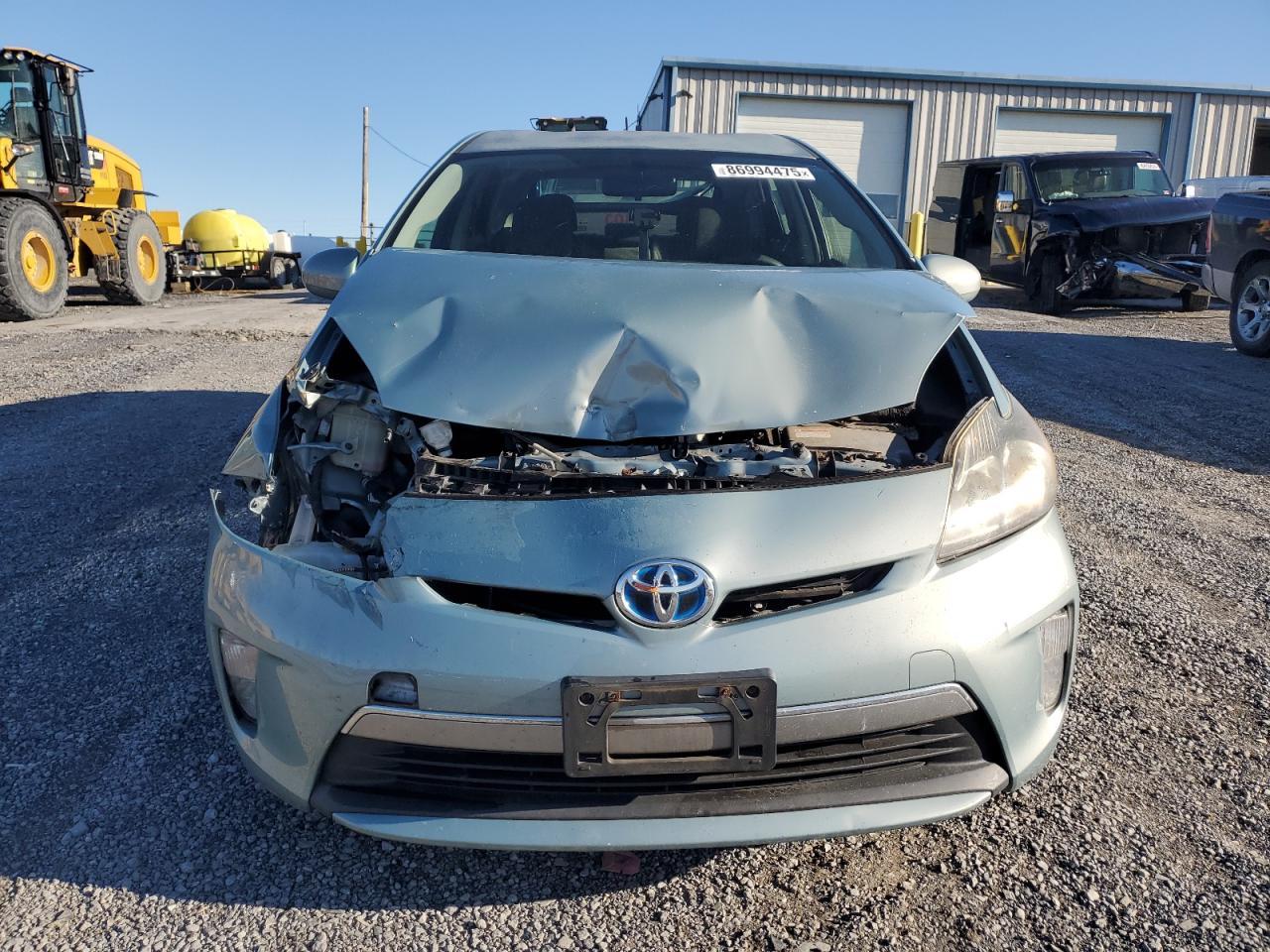 2012 Toyota Prius Plug-In - Image 5