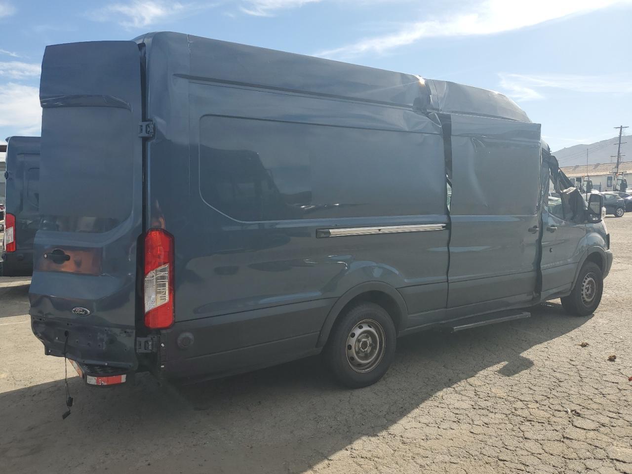 2019 Ford Transit T-250 Delivery Van - Фото 3