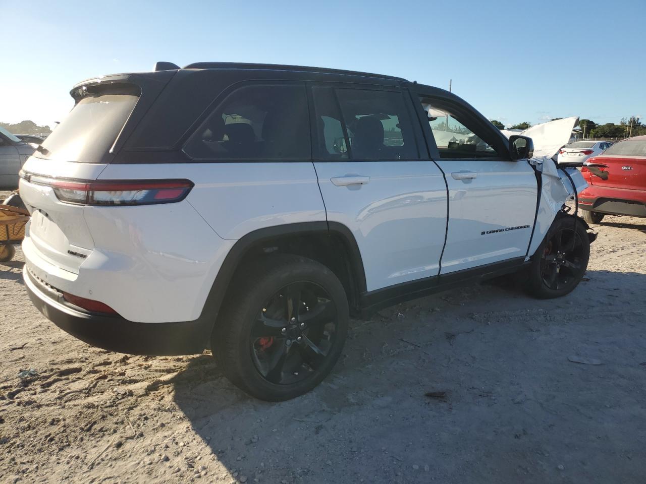 2025 Jeep Grand Cherokee Limited - Фото 3