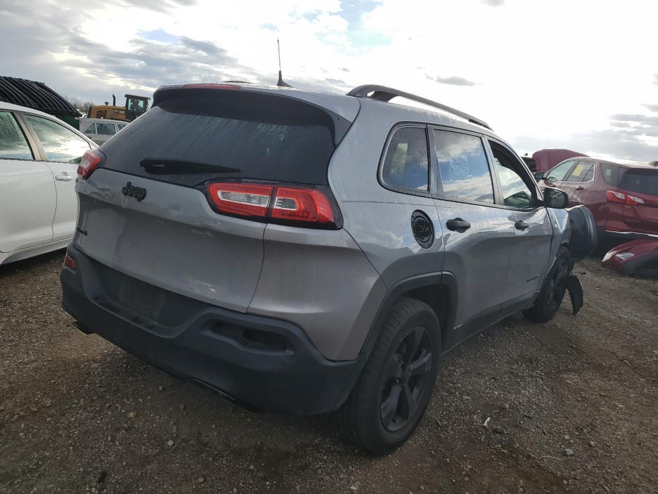 2017 Jeep Cherokee Sport - Image 3