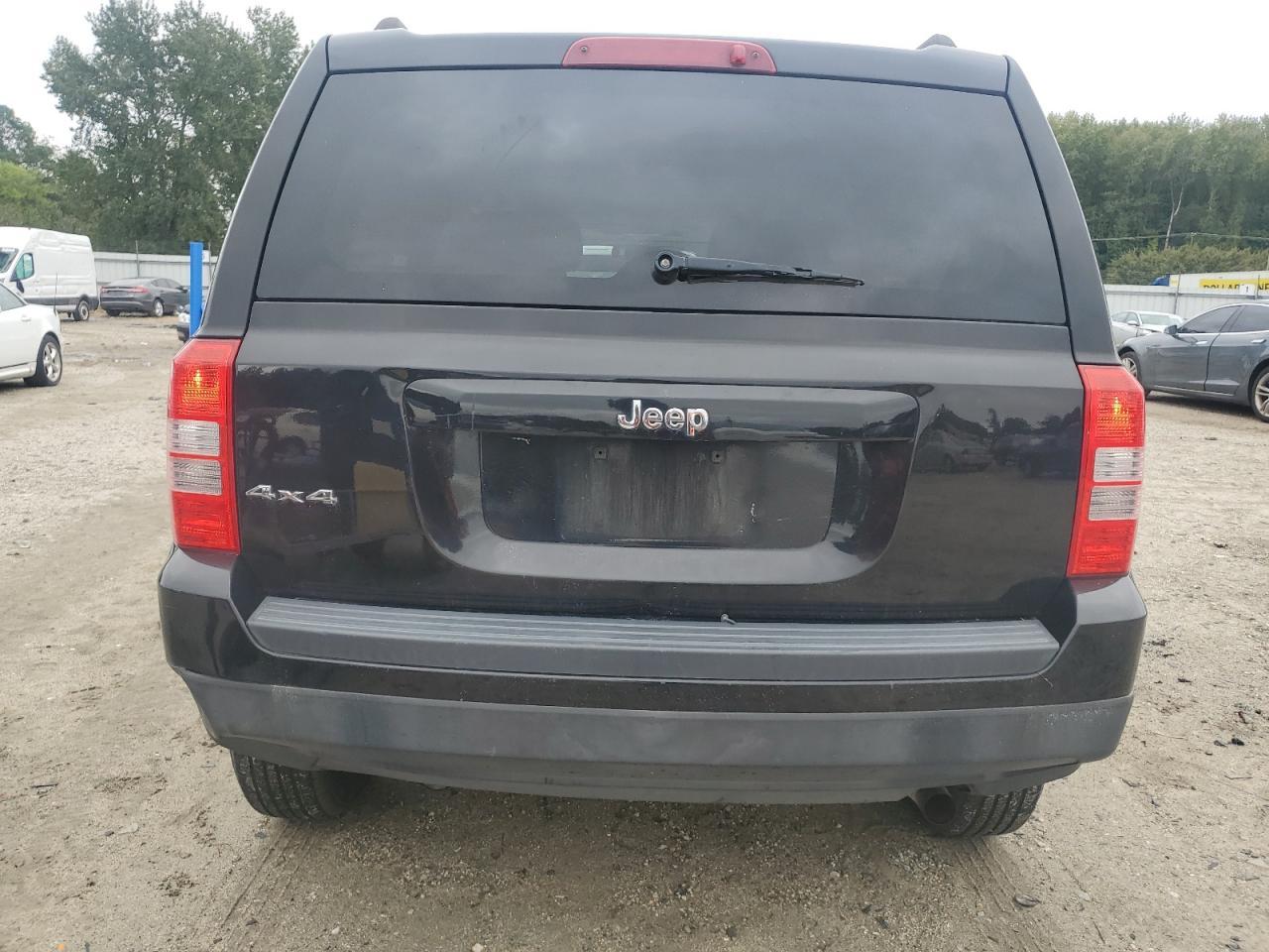 2015 Jeep Patriot - Фото 6