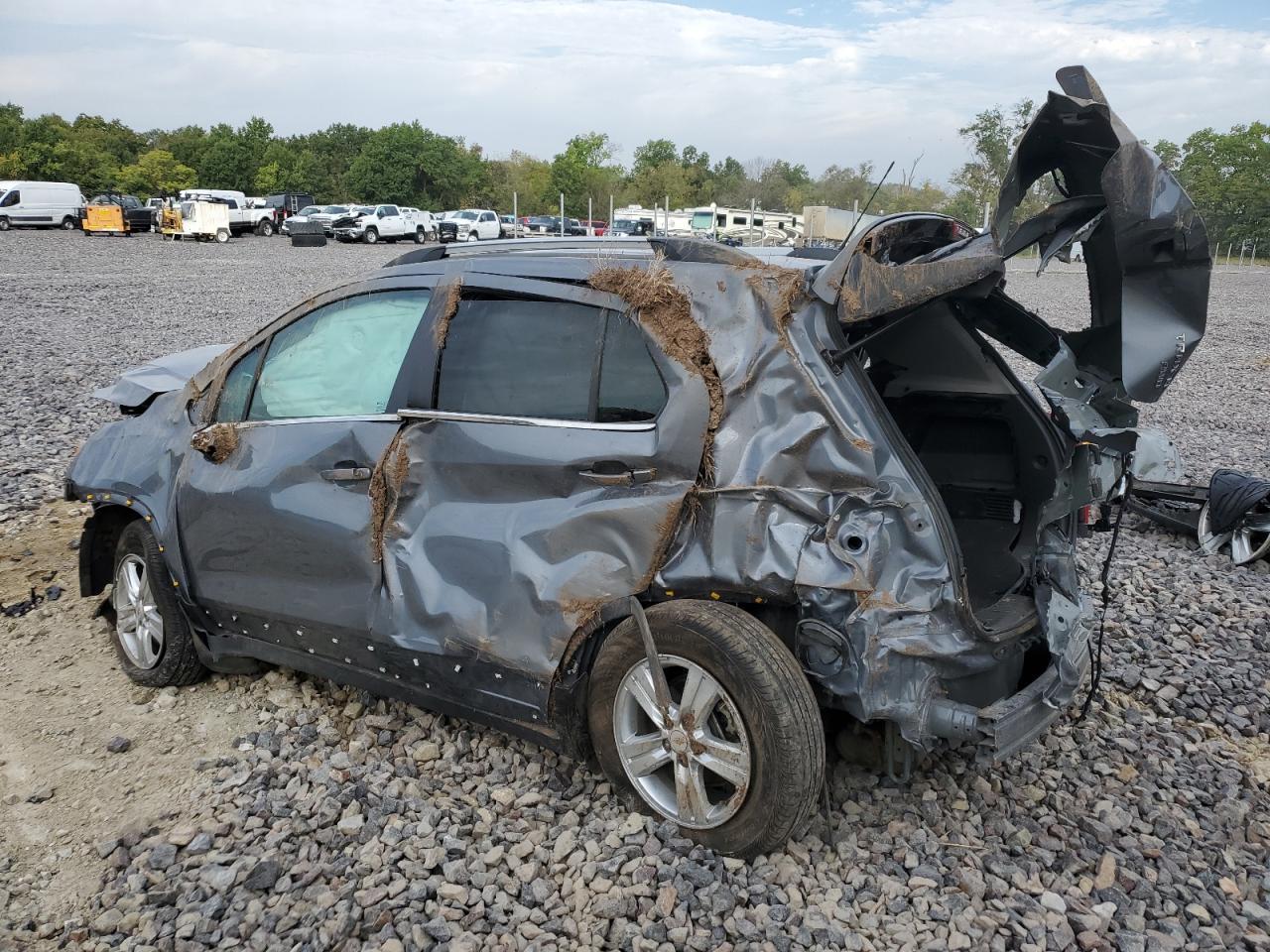 2015 Chevrolet Trax 1Lt - Image 2