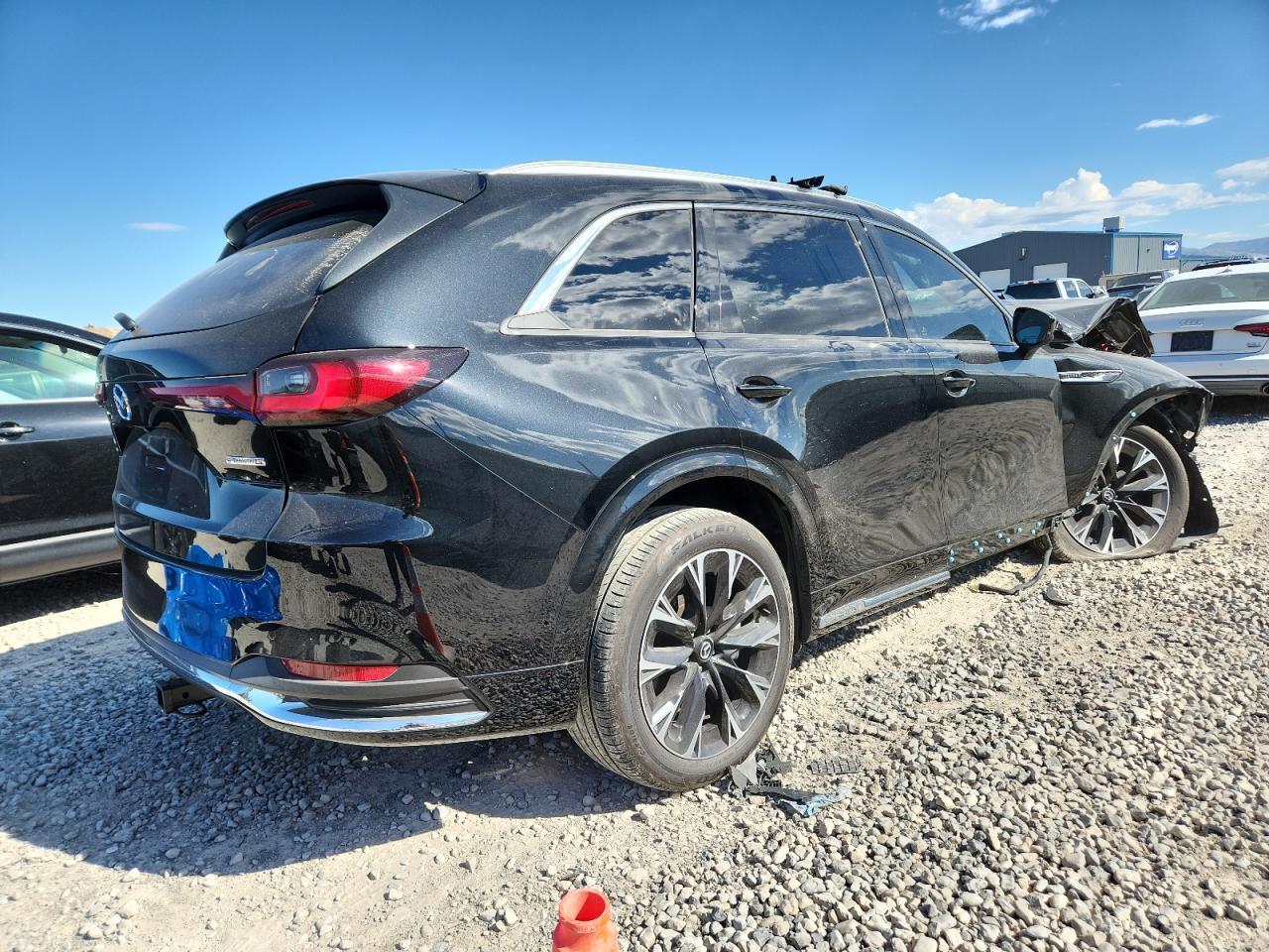 2025 Mazda Cx-90 Premium - Image 3