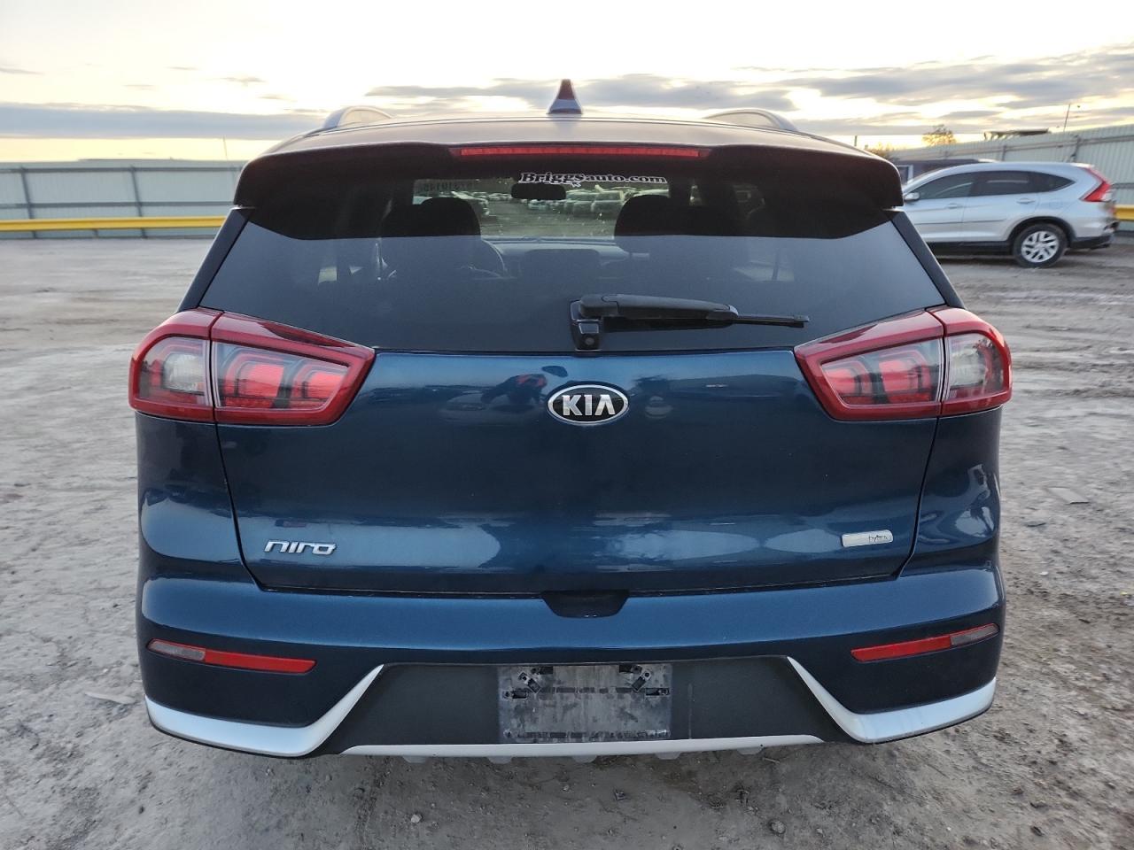 2019 Kia Niro Lx - Image 6