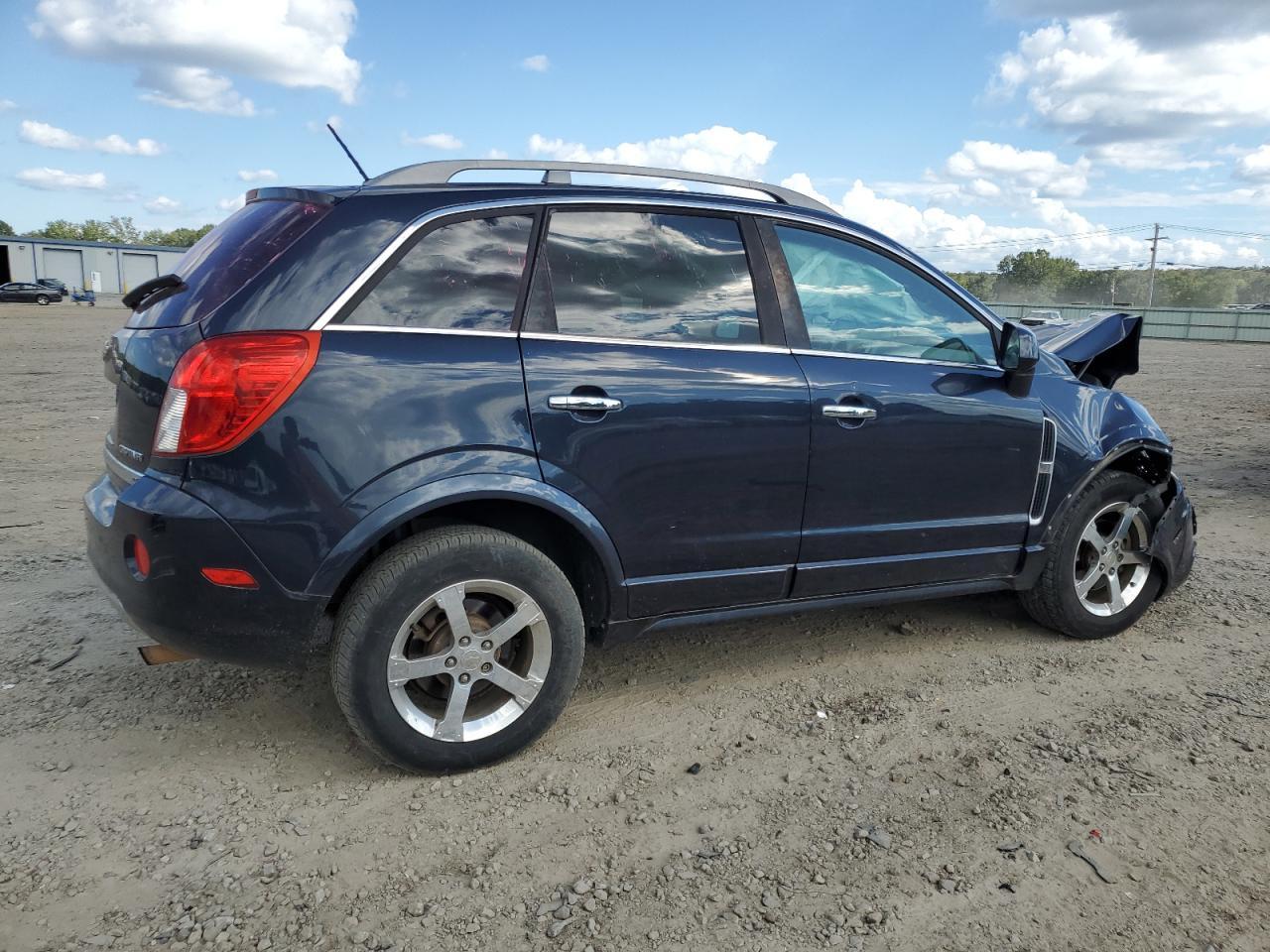2014 Chevrolet Captiva Lt - Image 3