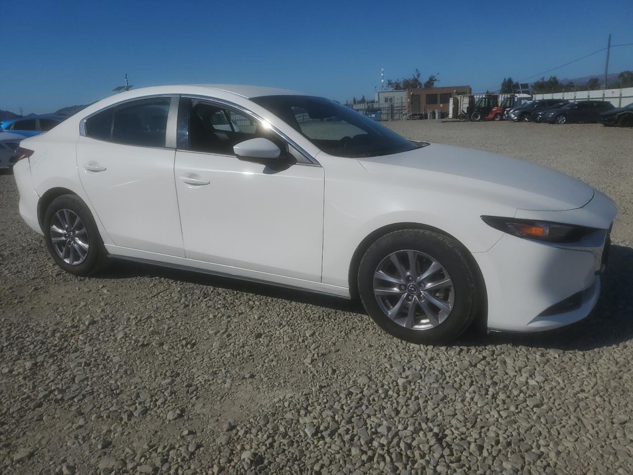 2021 Mazda 3 - Фото 4