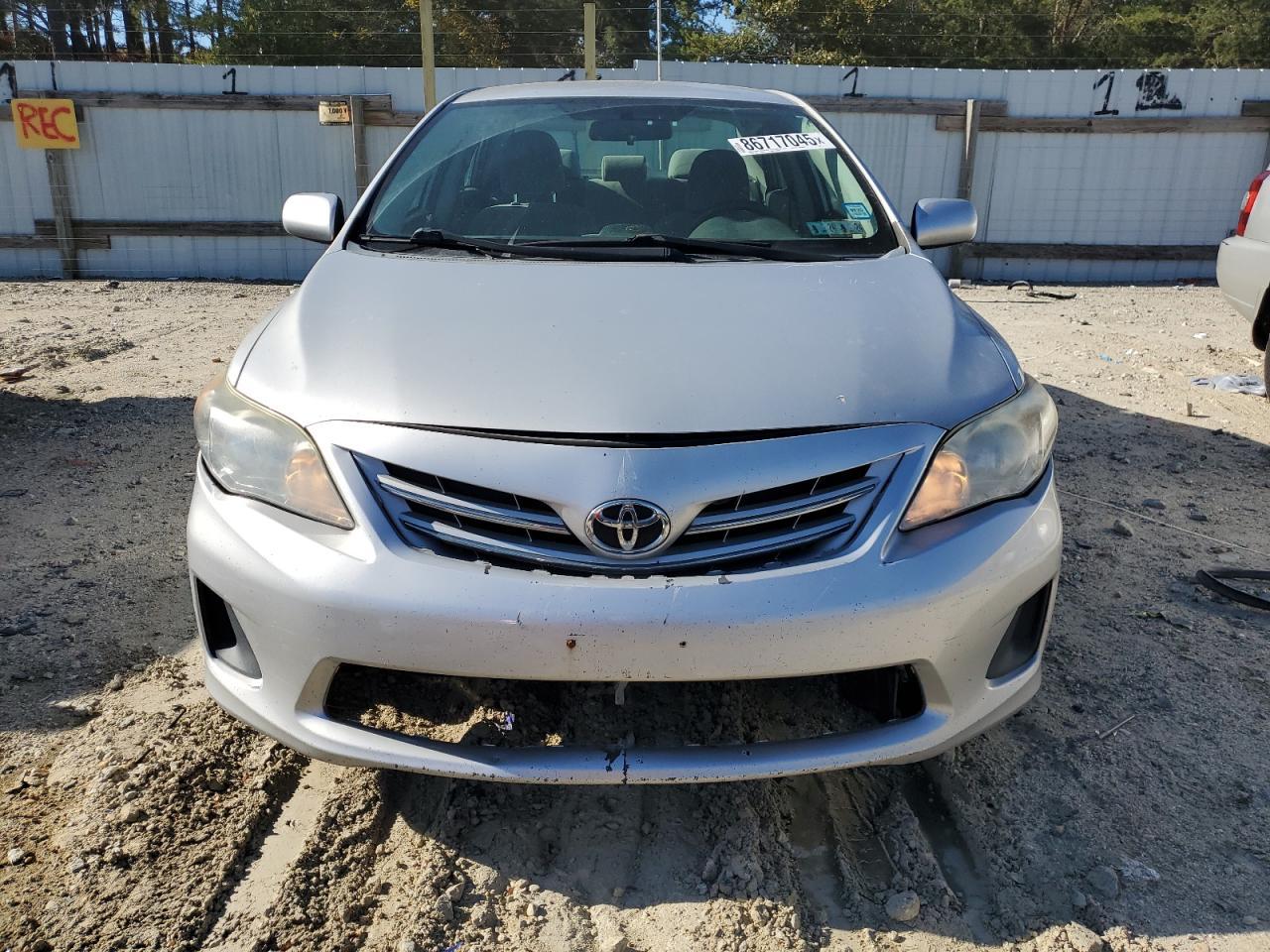 2013 Toyota Corolla Base - Image 5