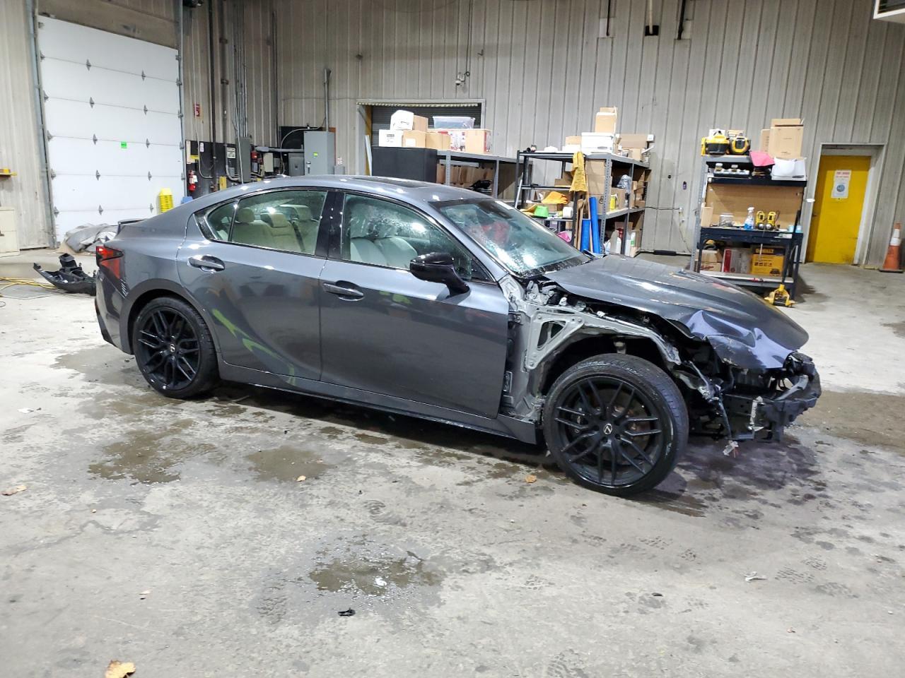 2024 Lexus Is 500 F Sport - Image 4