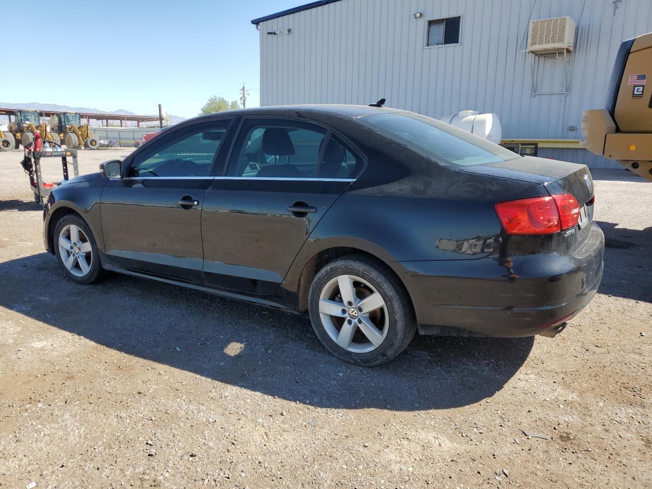 2013 Volkswagen Jetta Tdi - Фото 2