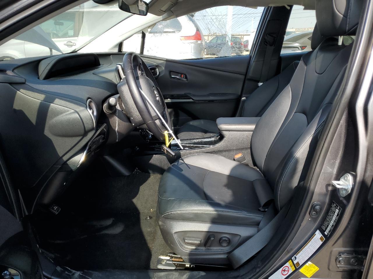 2022 Toyota Prius Prime Le - Фото 7